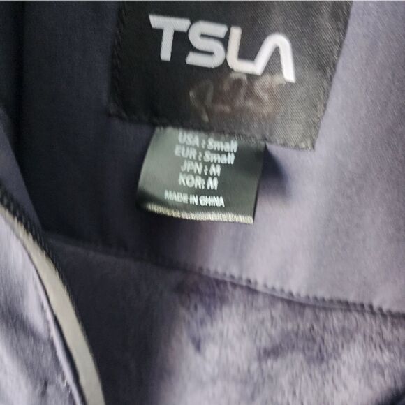 Tesla jacket hoddied new with tags - Picture 3 of 16